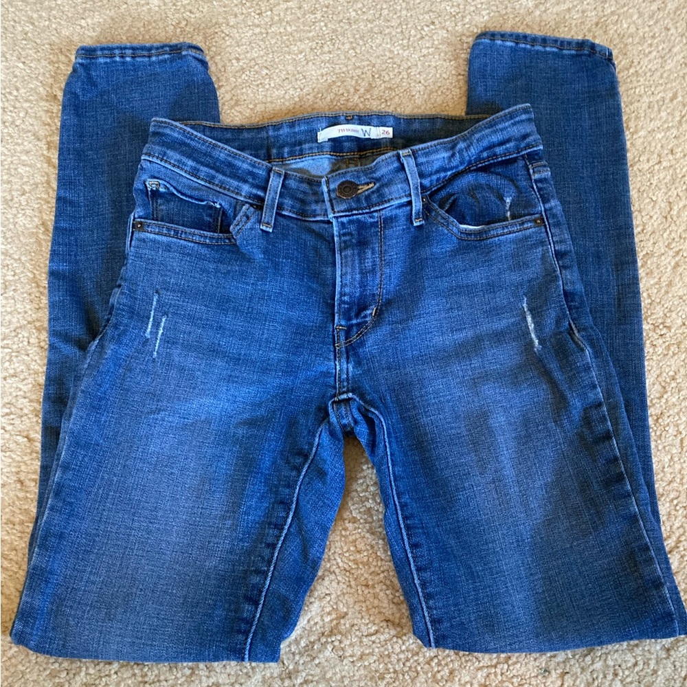 Levi’s 711 Skinny Jean- Medium Wash